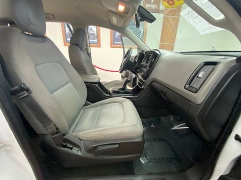 Used 2016 Chevrolet Colorado W/T w/ WT Convenience Package image 19