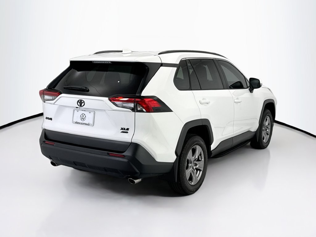 Used 2025 Toyota RAV4 XLE w/ Convenience Package AWD/4WD image 5