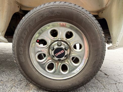 Used 2010 GMC Sierra 1500 SL RWD image 38