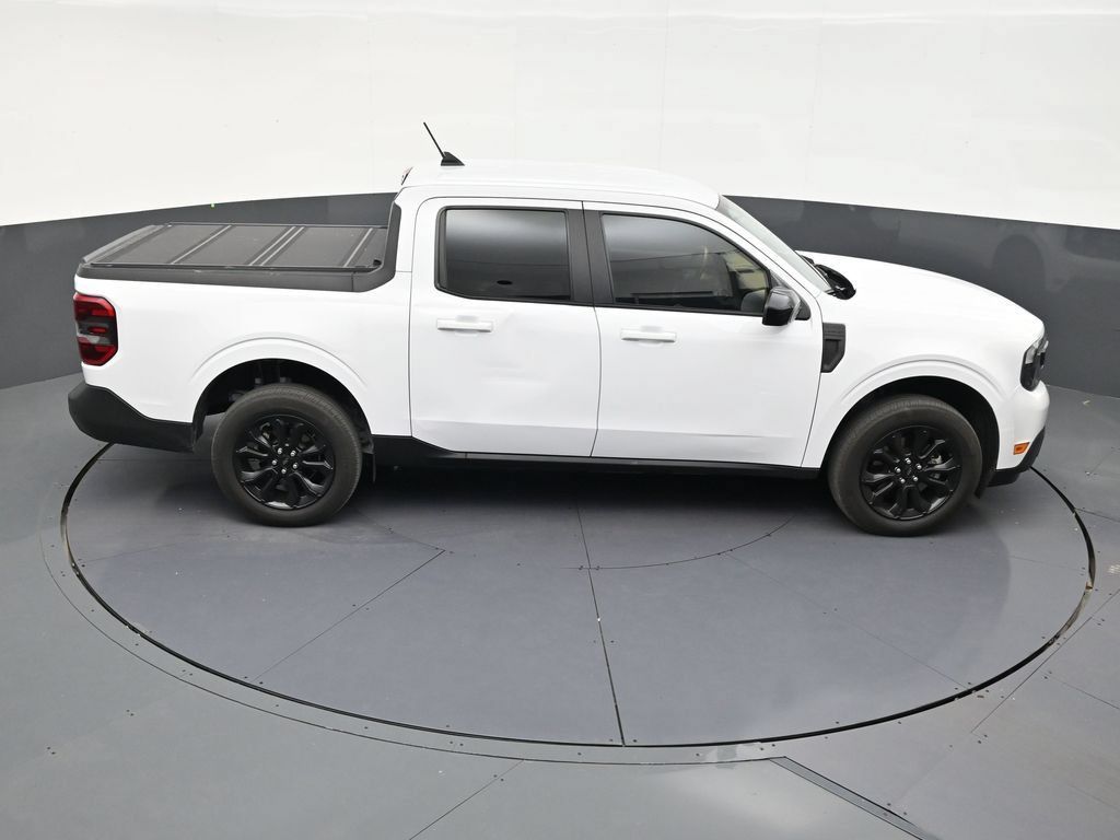 Used 2024 Ford Maverick Lariat w/ Black Appearance Package FWD image 17