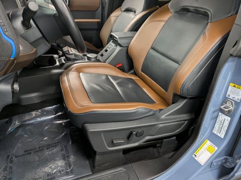 Used 2023 Ford Bronco Outer Banks image 10