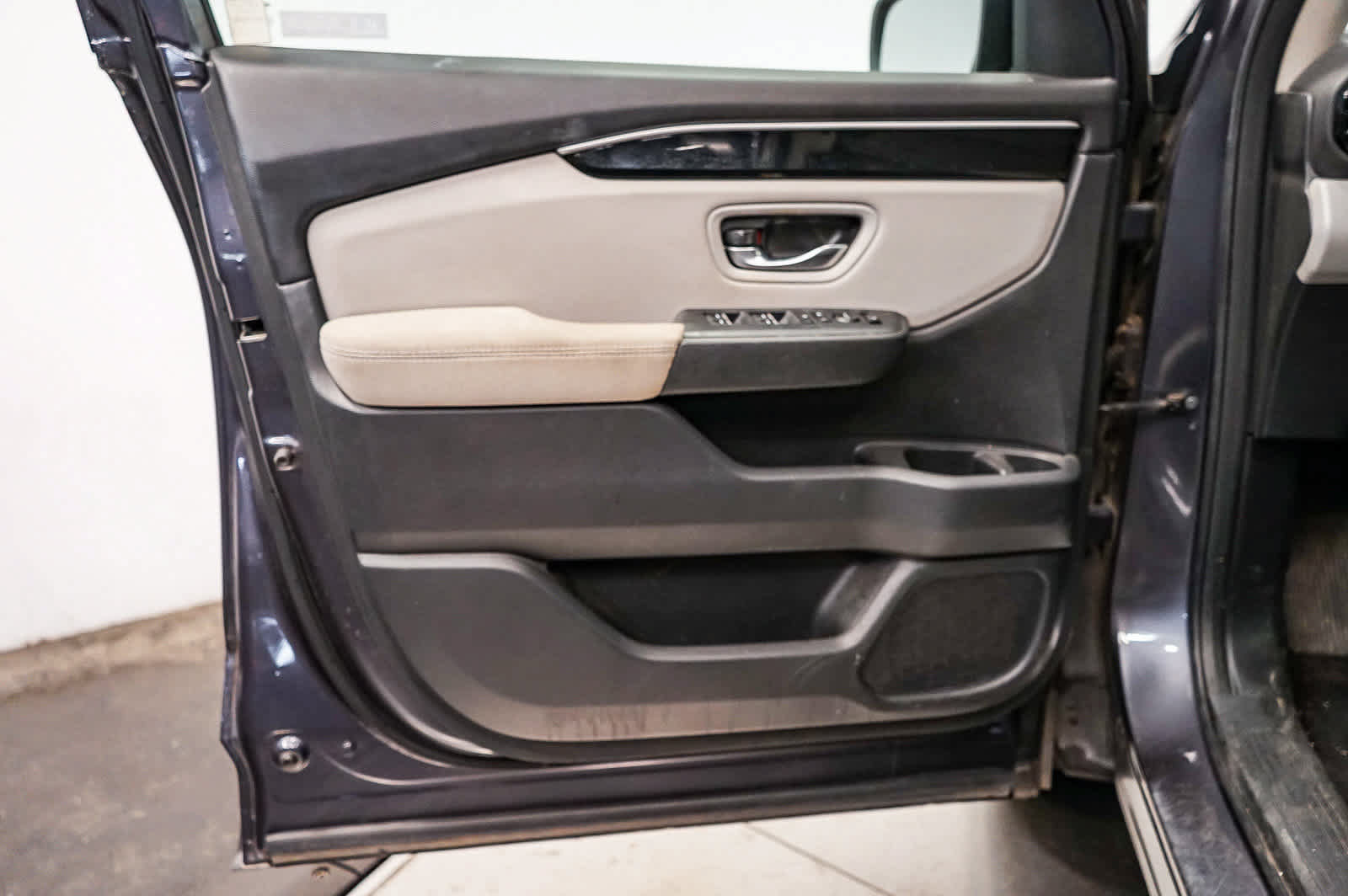 Used 2023 Honda Pilot LX image 21