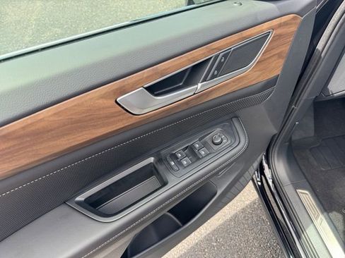 New 2026 Volkswagen Atlas SE AWD/4WD image 14