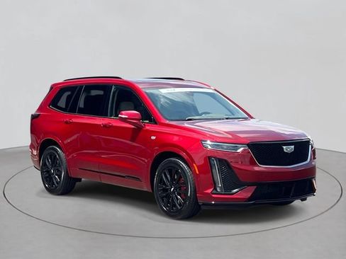 Certified 2024 Cadillac XT6 Sport w/ LPO, Onyx Lite Package AWD/4WD image 6