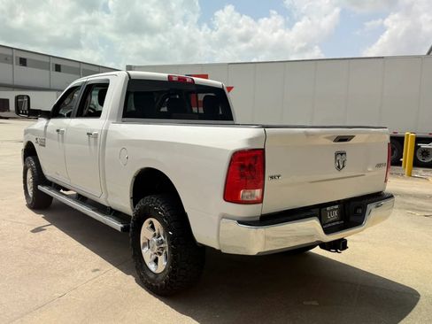 Used 2017 RAM 3500 SLT AWD/4WD image 13