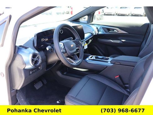 New 2026 Chevrolet Equinox EV LT FWD image 21