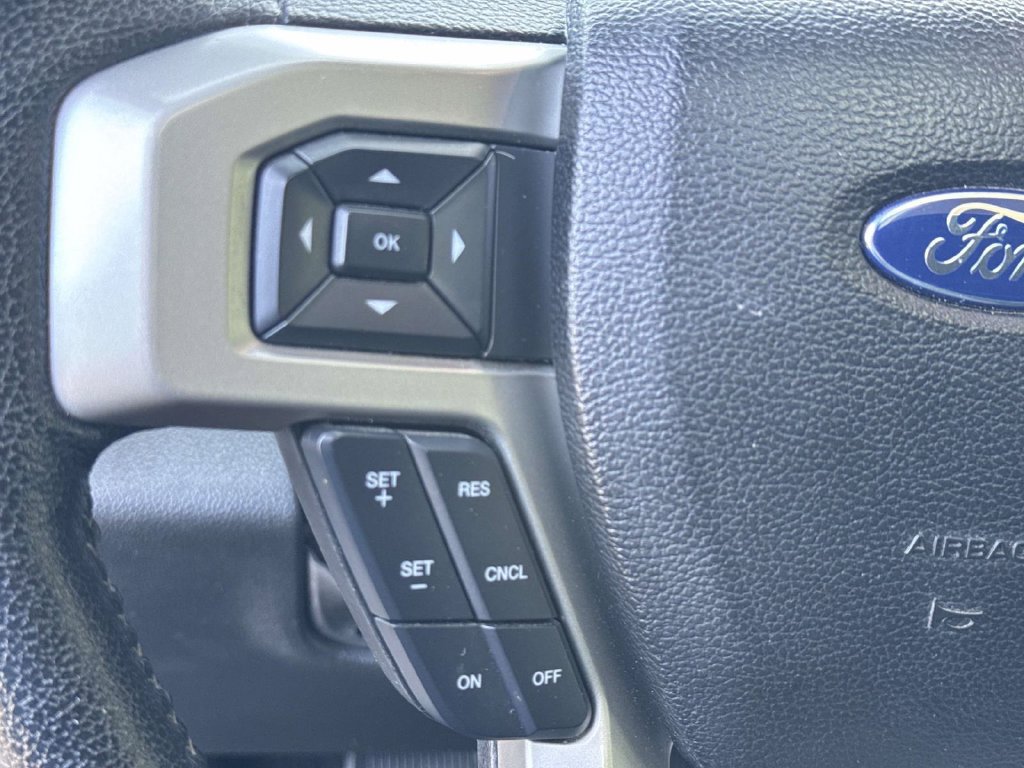 Used 2015 Ford F150 Lariat w/ Equipment Group 502A Luxury AWD/4WD image 23