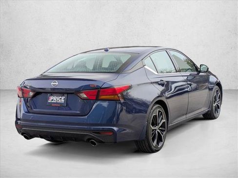 Used 2024 Nissan Altima 2.5 SR image 5