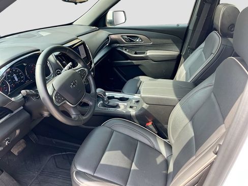Used 2023 Chevrolet Traverse Premier w/ LPO, Floor Liner Package AWD/4WD image 22