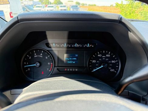 Used 2022 Ford F350 XL w/ Power Equipment Group RWD image 9