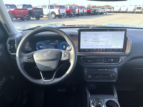 New 2025 Ford Bronco Sport Outer Banks w/ Outer Banks Tech Package+ image 11