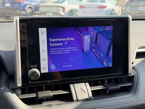 Used 2025 Toyota RAV4 LE image 21