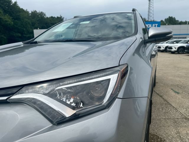 Used 2018 Toyota RAV4 XLE w/ Plus Extra Value Package AWD/4WD image 48