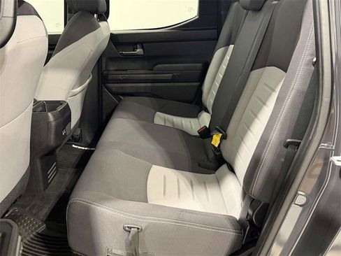 Used 2025 Toyota Tacoma TRD Sport image 13