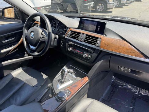 Used 2014 BMW 335i Sedan RWD image 22