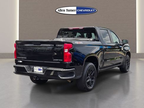 Used 2022 Chevrolet Silverado 1500 Custom AWD/4WD image 6