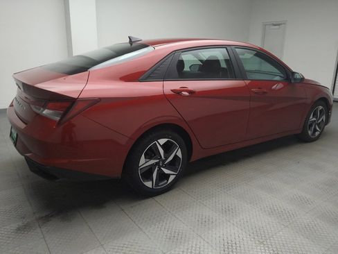 Used 2023 Hyundai Elantra SEL w/ Convenience Package image 10