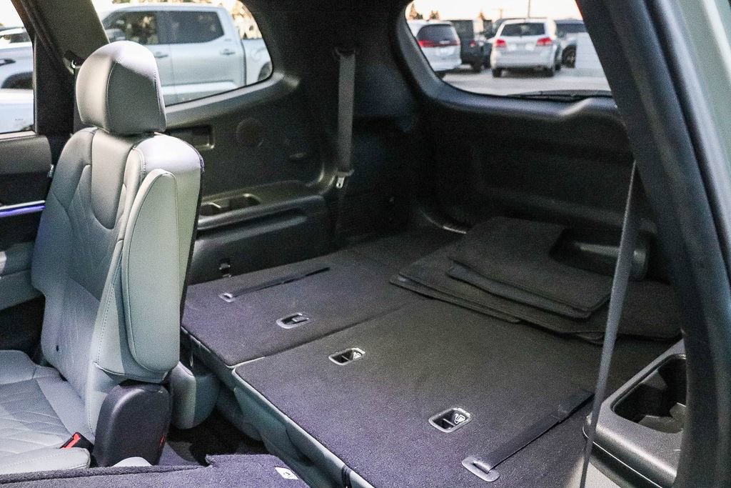 Used 2024 Kia Telluride SX X-Pro AWD/4WD image 23