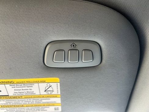 Used 2022 Ford F150 Lariat w/ Equipment Group 501A Mid image 34