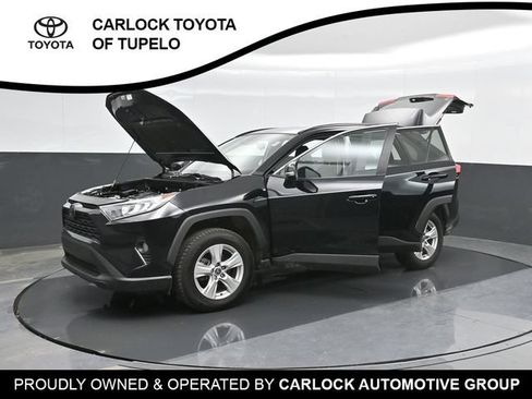 Used 2021 Toyota RAV4 XLE FWD image 49