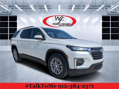 Used 2023 Chevrolet Traverse LT