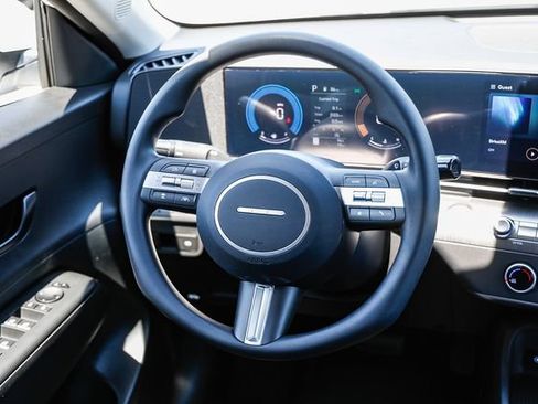 New 2026 Hyundai Kona SE FWD image 16