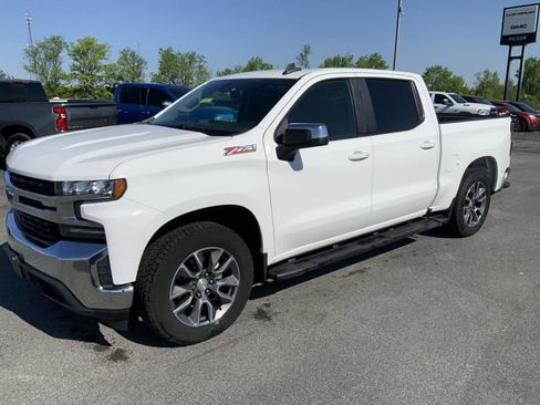 Used 2020 Chevrolet Silverado 1500 LT w/ All-Star Edition AWD/4WD image 4