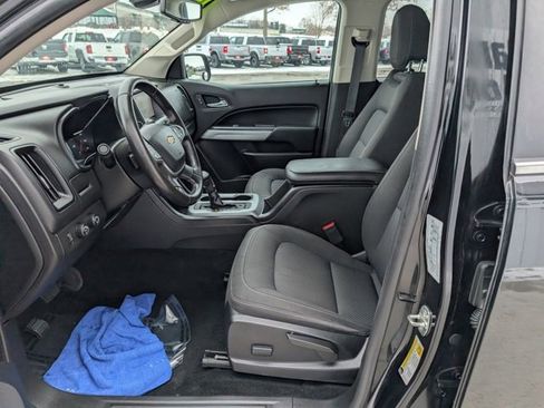 Used 2018 Chevrolet Colorado LT image 2