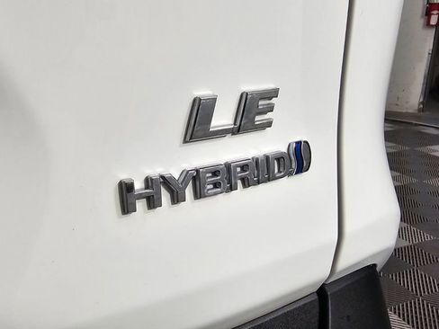 Used 2024 Toyota RAV4 LE image 10
