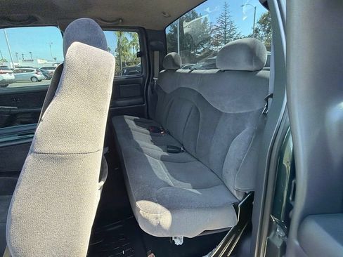 Used 2002 GMC Sierra 1500 2WD Extended Cab image 10