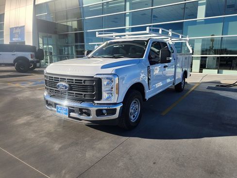 New 2024 Ford F350 XL w/ XL Chrome Package image 1