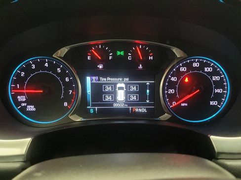 Used 2019 Chevrolet Traverse LT FWD image 23