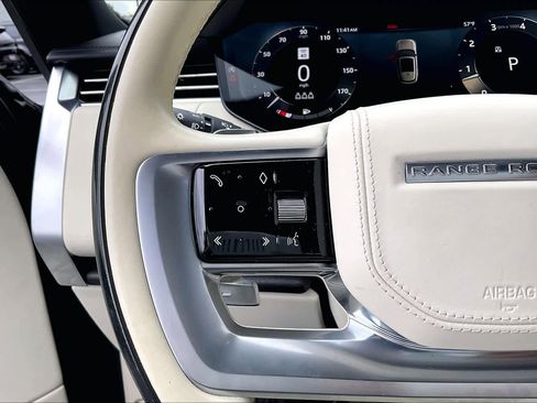 Used 2023 Land Rover Range Rover Autobiography image 19