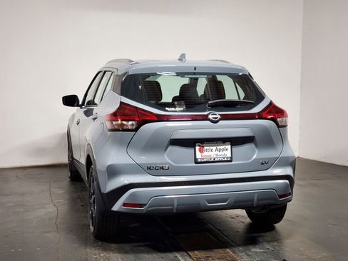 Used 2023 Nissan Kicks SV image 24