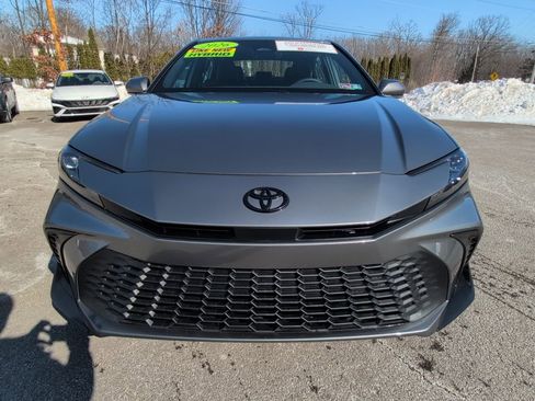 Certified 2026 Toyota Camry SE w/ Convenience Package image 11