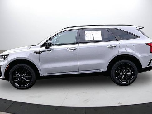 Used 2023 Kia Sorento SX AWD/4WD image 5
