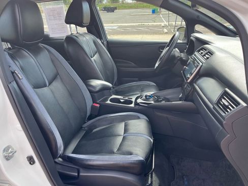 Used 2019 Nissan Leaf SL w/ SL Technology Package FWD image 26