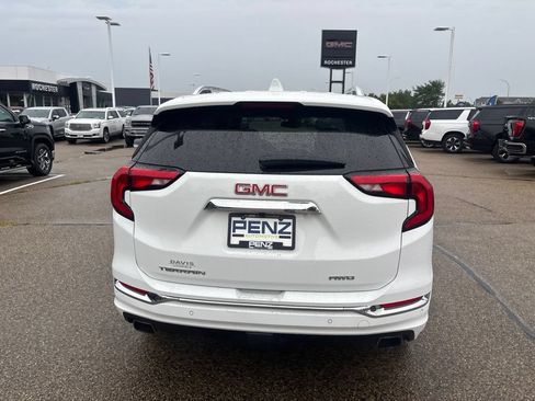 Used 2018 GMC Terrain Denali w/ Advanced Safety Package AWD/4WD image 6