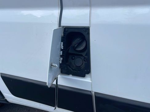 Used 2025 RAM ProMaster 1500 FWD image 14