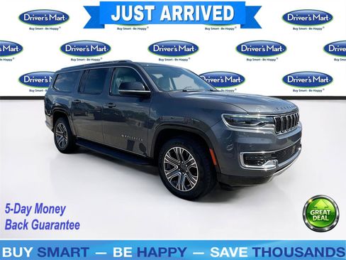 Used 2024 Jeep Wagoneer L Series II RWD image 1