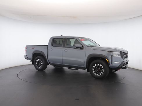 Used 2023 Nissan Frontier PRO-4X w/ Tow Package image 31