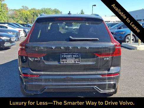 Certified 2026 Volvo XC60 B5 Plus w/ Climate Package AWD/4WD image 5