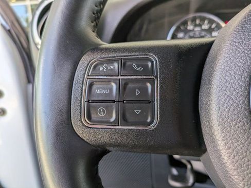 Used 2018 Jeep Wrangler Sahara w/ Connectivity Group image 18