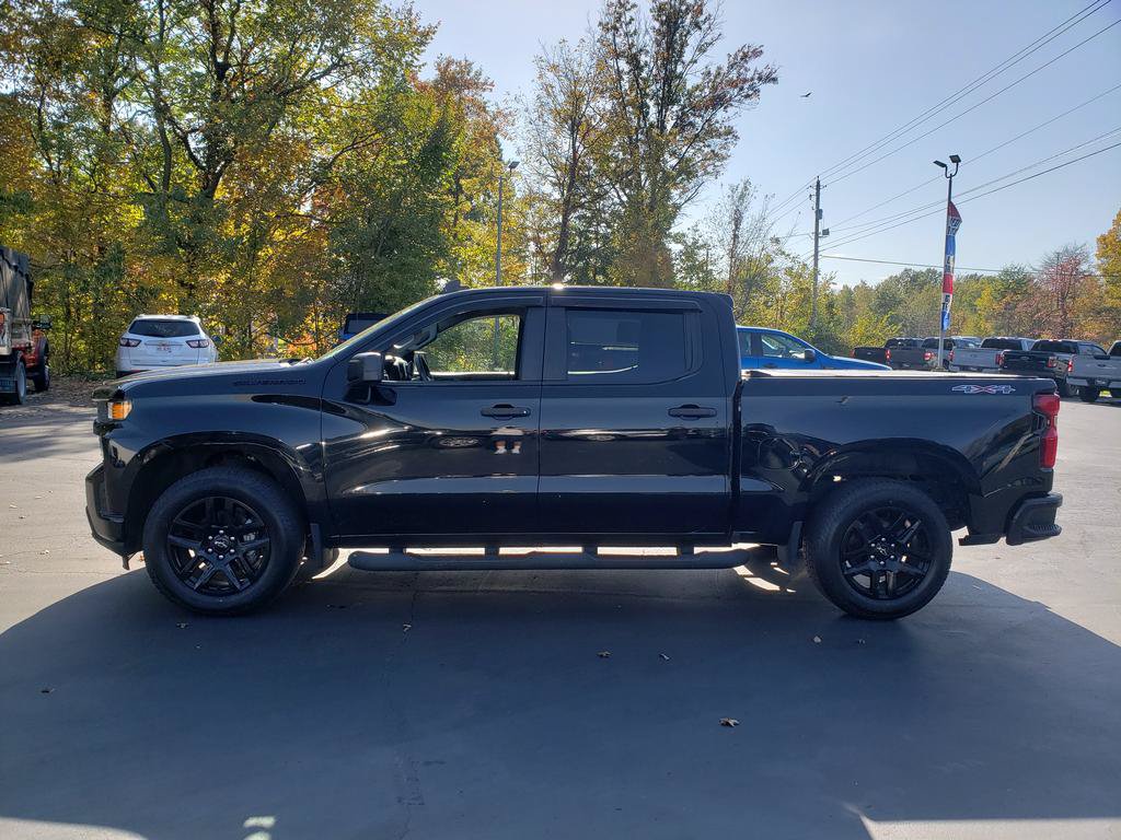 Used 2021 Chevrolet Silverado 1500 Custom w/ Rally Edition AWD/4WD image 9