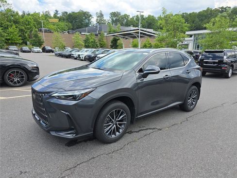 Used 2025 Lexus NX 350 AWD w/ Accessory Package (2T) image 7