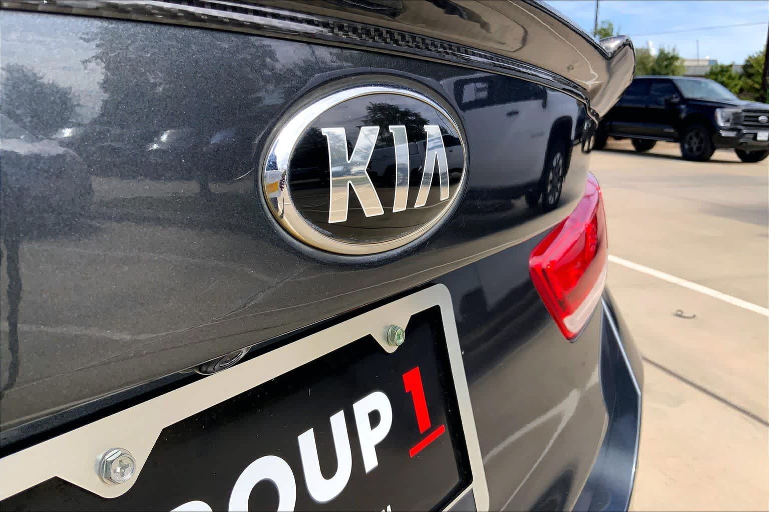 Used 2020 Kia Optima LX FWD image 10