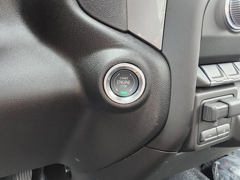 New 2026 GMC Sierra 3500 Pro w/ Convenience Package image 35