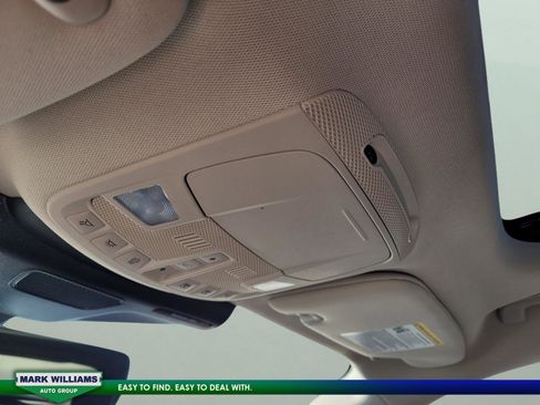 Used 2022 Lincoln Nautilus Reserve w/ Equipment Group 201A image 25