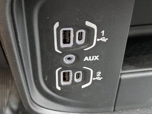 New 2026 RAM 3500 Tradesman AWD/4WD image 17