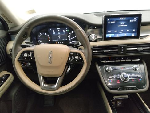 Used 2020 Lincoln Corsair image 22